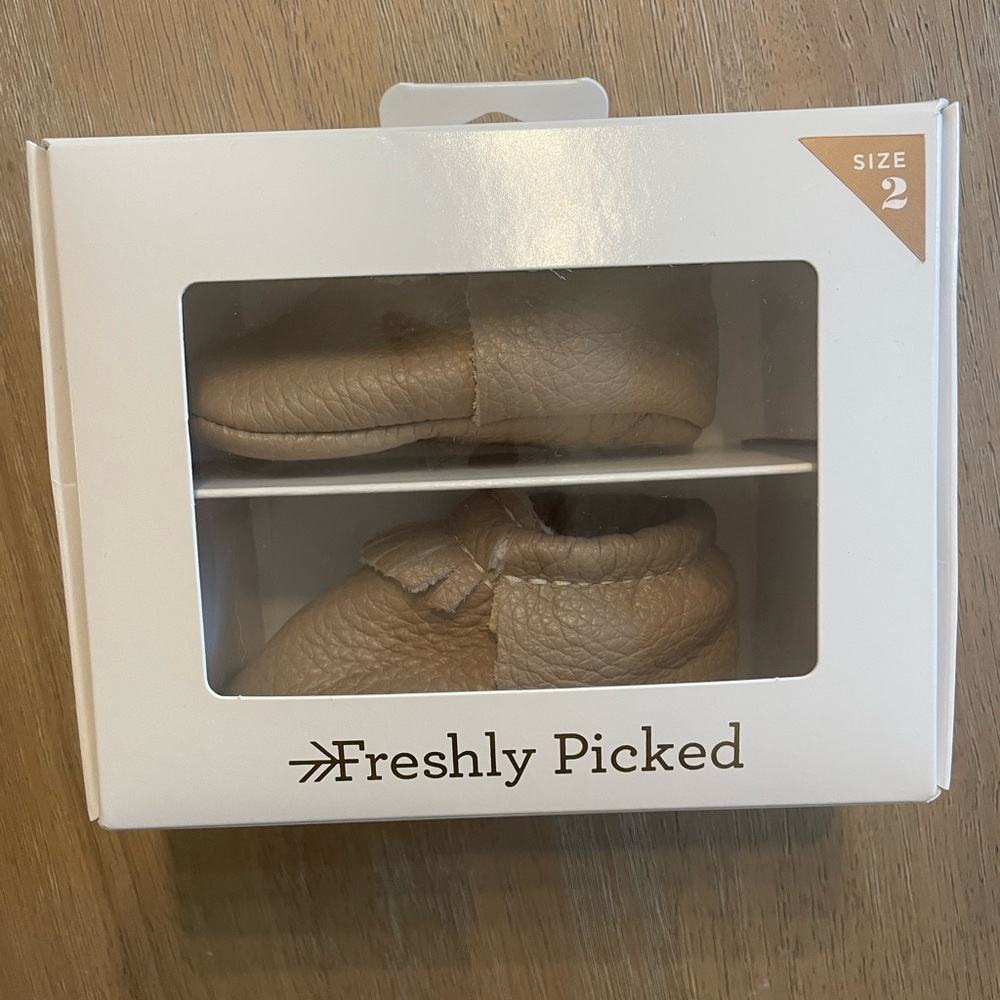 NEW Freshly Picked Tan Moccasins Size 2